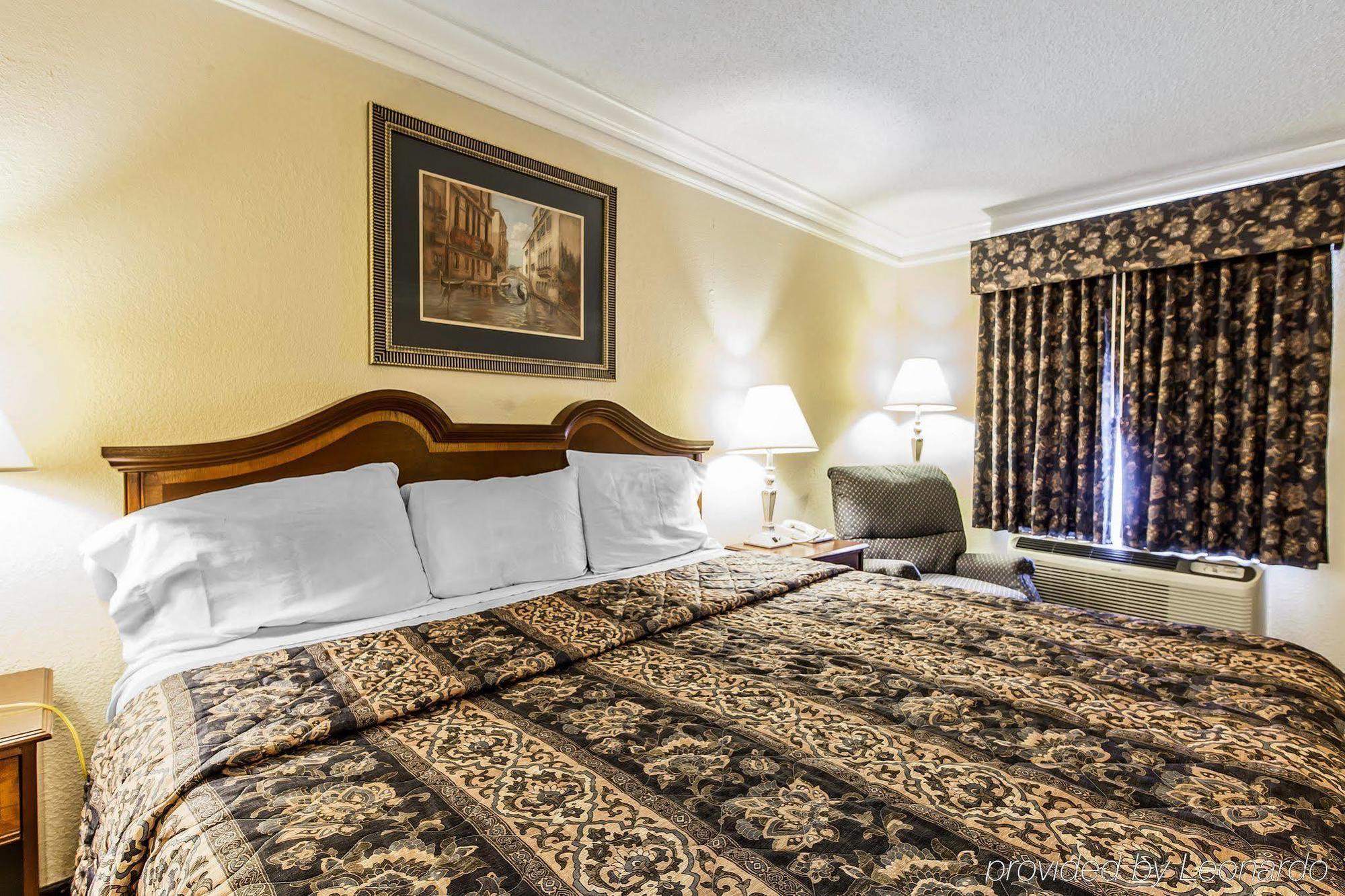 Oyo Hotel Rome Ga Historic District Dış mekan fotoğraf