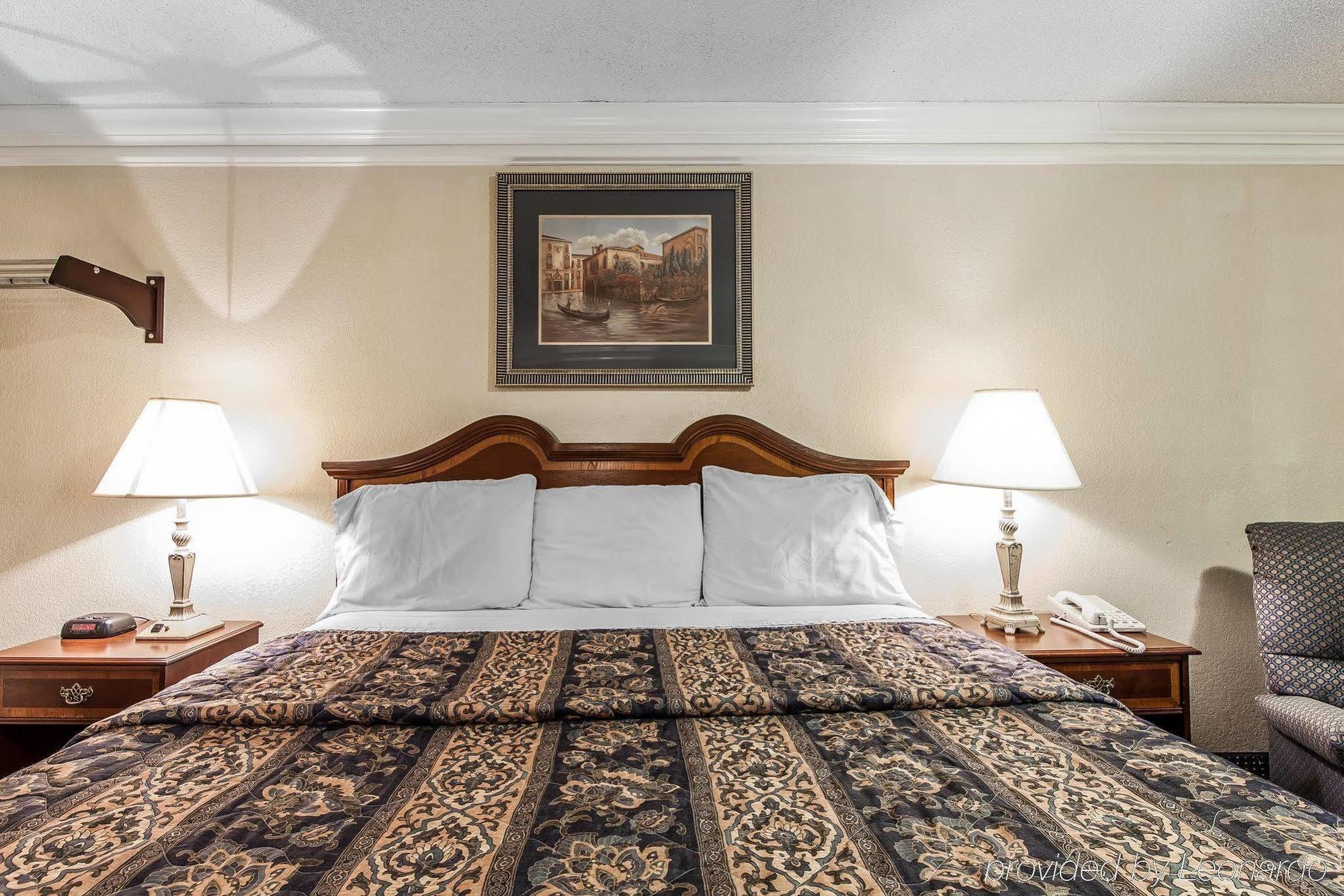 Oyo Hotel Rome Ga Historic District Dış mekan fotoğraf